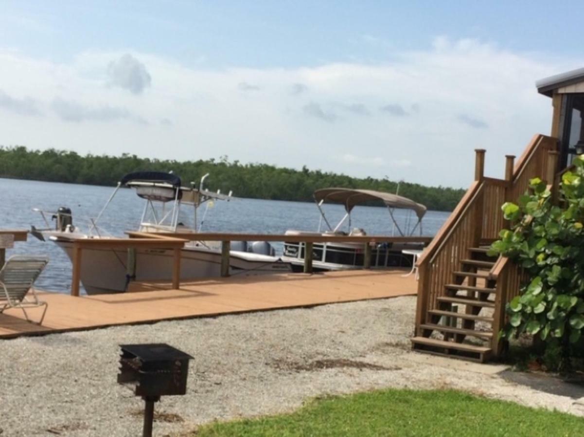 River Wilderness Waterfront Cabins Everglades City Dış mekan fotoğraf